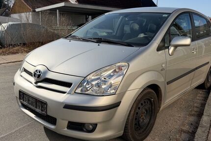Toyota Corolla Verso 197.000 km 2.000 &euro; Feucht 90537