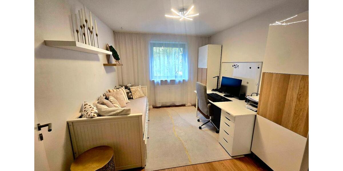 4 Zi.-Wohnung EG 2 Balkone 100m2 4 zimmer