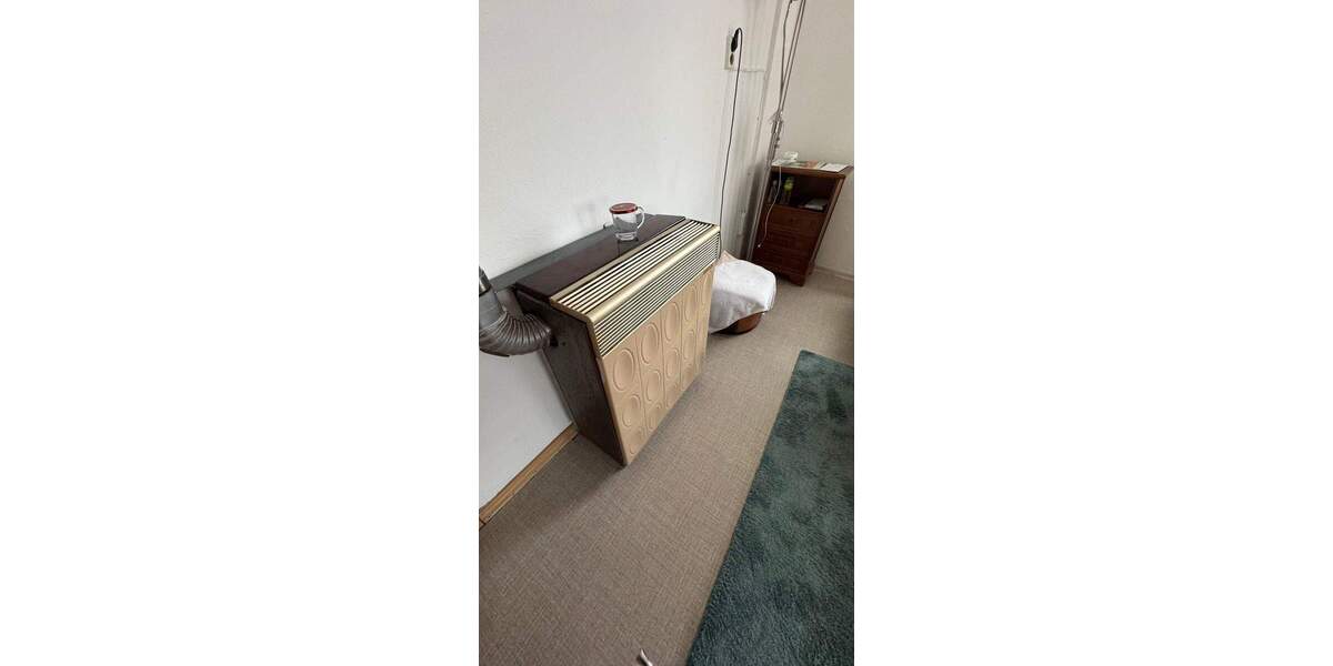 Röthenbach b. Stein ! 3,5-Zi.-Altbau-Whg. 75 m², Erdgeschoss mit Garage 3 zimmer