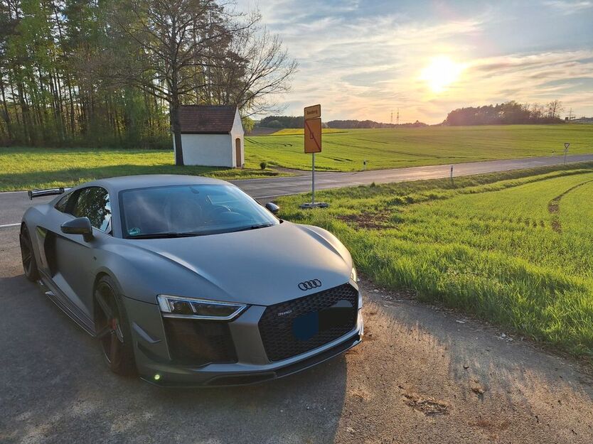 Audi R8 39.900 km 120.900 € Langensendelbach 91094