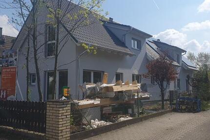 Haus Erlangen Bruck - 5 Zimmer, 131 m&sup2;, 2.300&euro; | Angebot:26222977