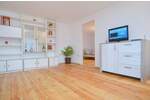 Provisionsfrei! Bereits freie & freundliche 2-Zimmer-Wohnung im 1.Stock in charmantem Mehrfamilienhaus am Wöhrder See