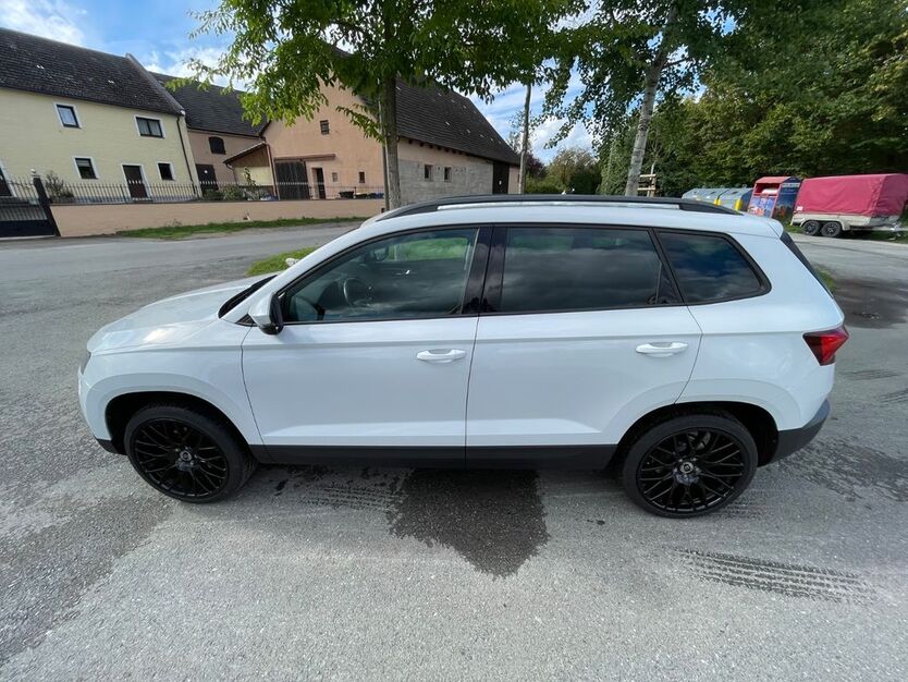 Skoda Karoq 85.000 km 20.500 € Erlangen 91056