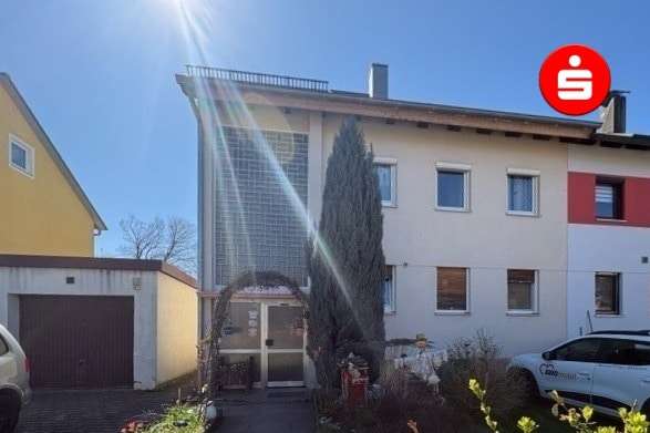 Einfamilienhaus Burgthann - 8 Zimmer, 170 m&sup2;, 350.000&euro; | Angebot:26398053