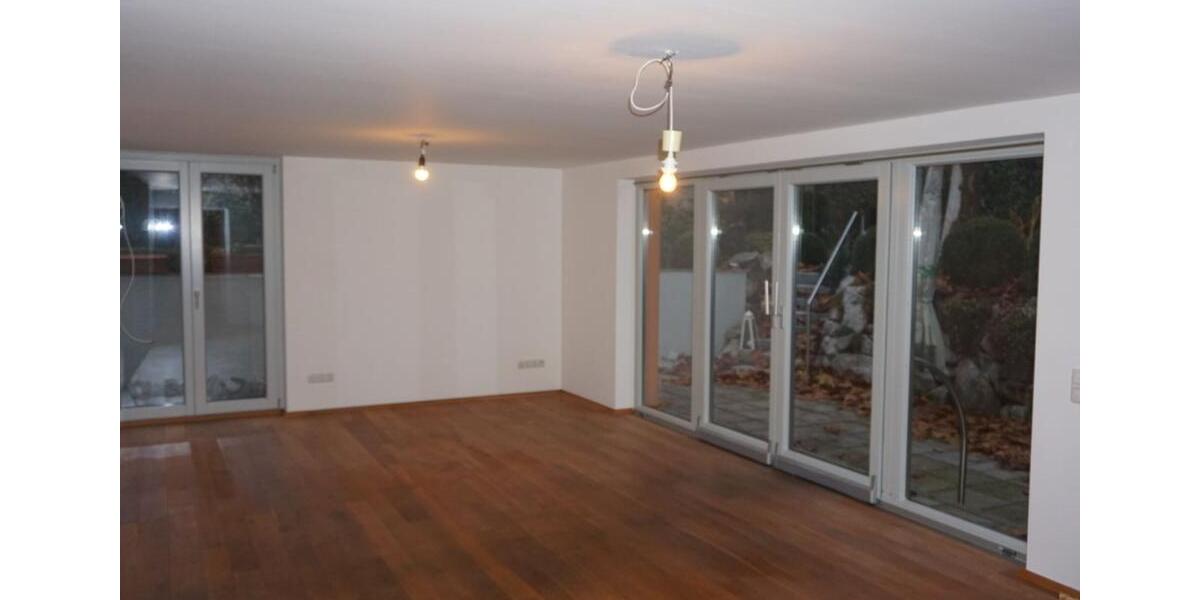 Erdgeschoßwohnung Erlangen Alterlangen - 3.5 Zimmer, 135 m&sup2;, 1.490&euro; | Angebot:26690734