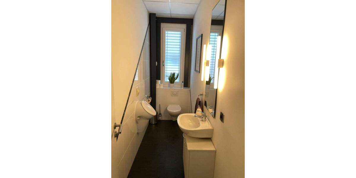 Gewerbeobjekt Erlangen Burgberg - 1.499.000&euro; | Angebot:25684105