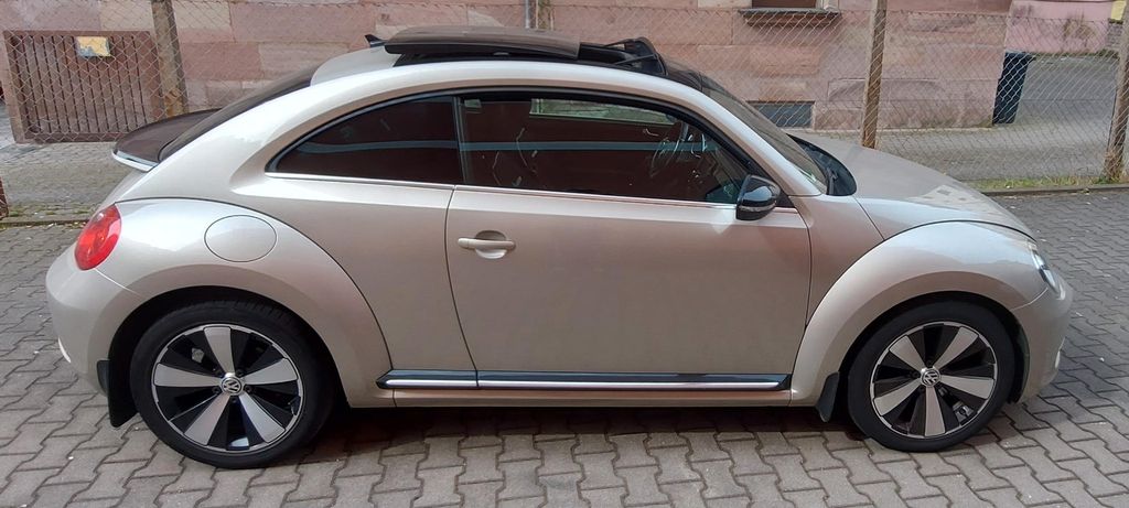 VW Beetle 113.000 km 8.490 &euro; Nürnberg 90459