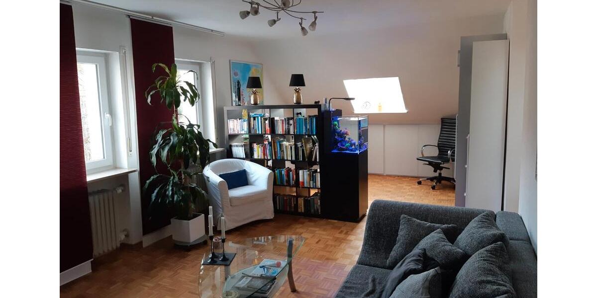 Dachgeschoßwohnung Erlangen Bruck - 2.5 Zimmer, 60 m&sup2;, 750&euro; | Angebot:27616716