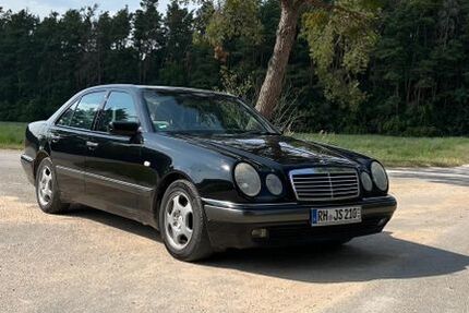 Mercedes-Benz E 200 255.000 km 4.600 &euro; Schwanstetten 90596