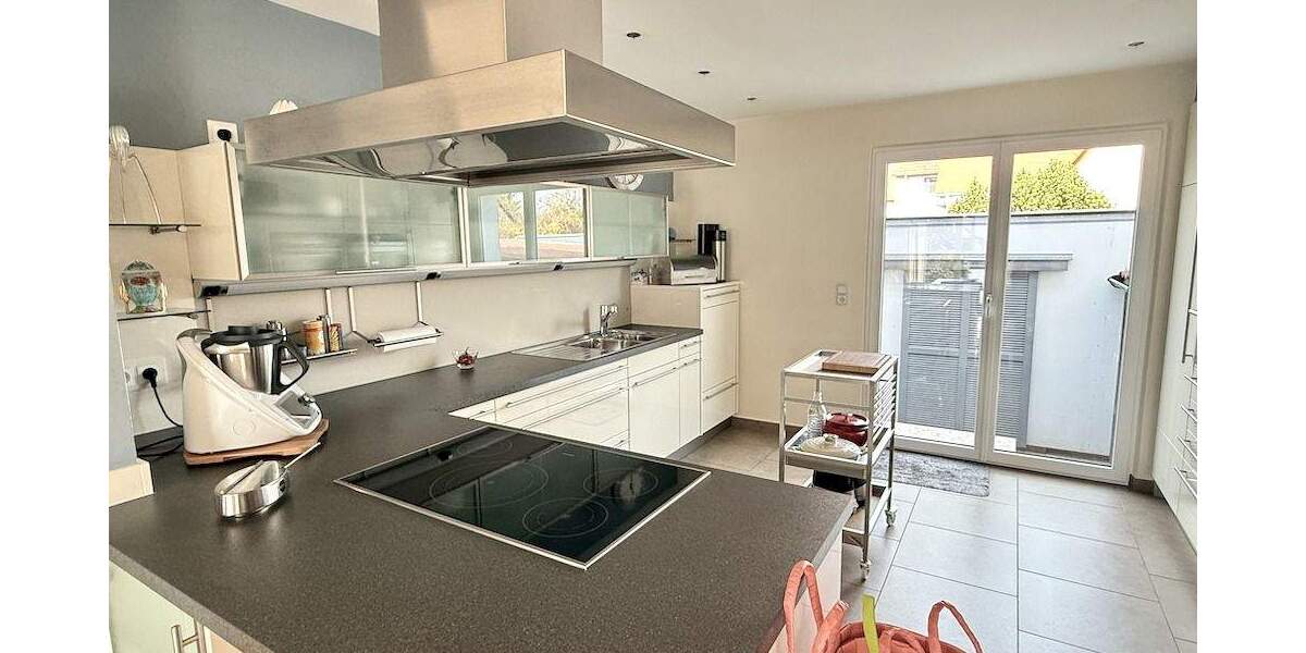 Doppelhaushälfte Neuendettelsau - 5 Zimmer, 173 m&sup2;, 520.000&euro; | Angebot:23969408