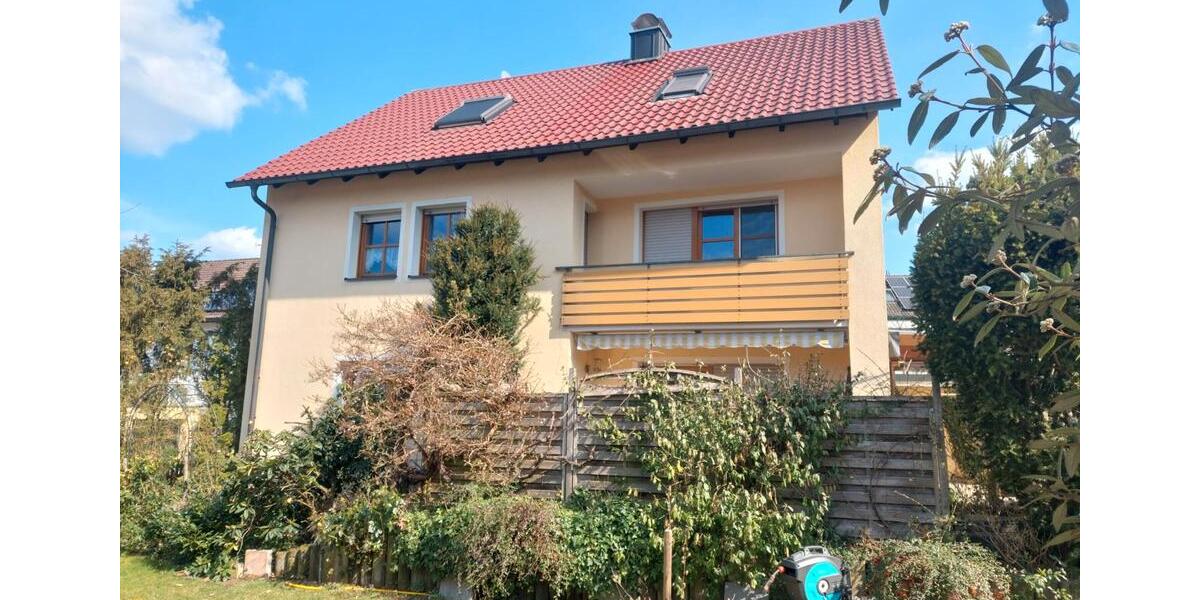 Einfamilienhaus Roth - 7 Zimmer, 180 m&sup2;, 599.000&euro; | Angebot:27115584