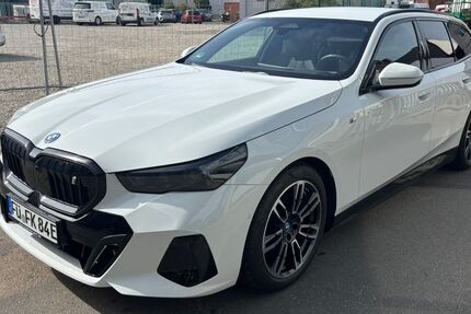 BMW i5 24.200 km 58.910 &euro; Nürnberg 90431