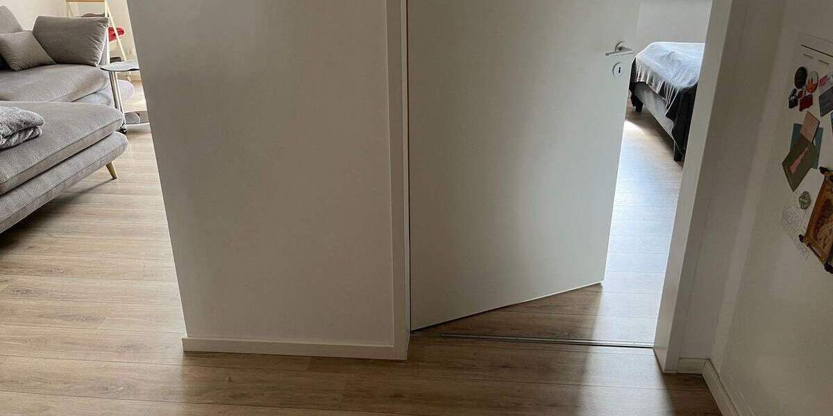 Etagenwohnung Fürth Südstadt - 3 Zimmer, 82 m&sup2;, 1.030&euro; | Angebot:25796758