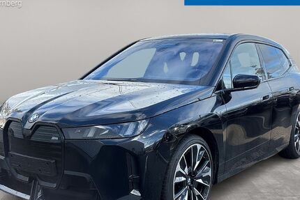 BMW iX 1.955 km 97.853 &euro; Nürnberg 90441