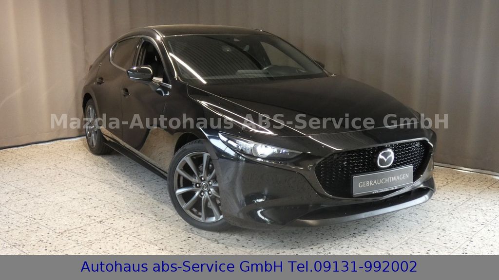 Mazda 3 45.970 km 17.465 &euro; Erlangen 91056