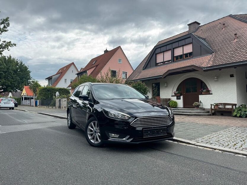 Ford Focus 286.000 km 5.898 € Nürnberg 90431