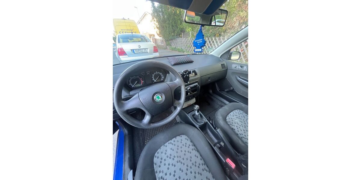 Skoda Fabia 211.421 km 600 &euro; Wendelstein 90530