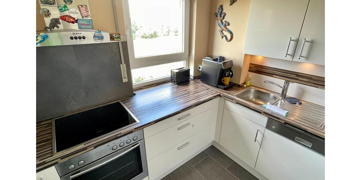 3,5 Zi. Penthouse-Whg. mit großer Dachterrasse, EBK, ab 01.05.26 3.5 zimmer