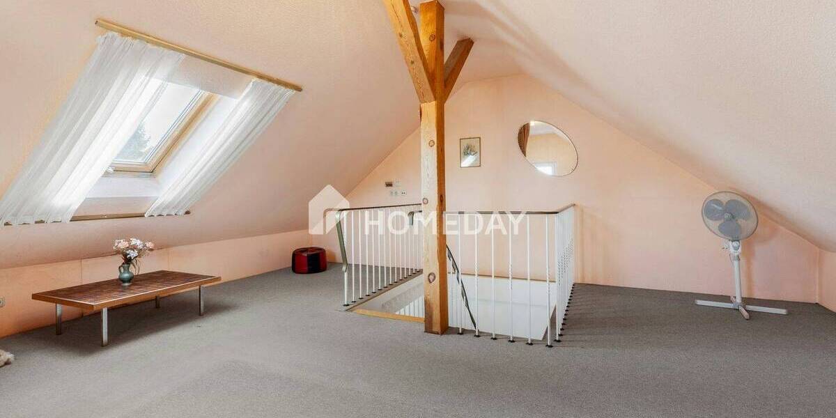 Ruhig gelegenes Reihenendhaus mit 3 Zimmern, Garage und viel Potenzial 3 zimmer