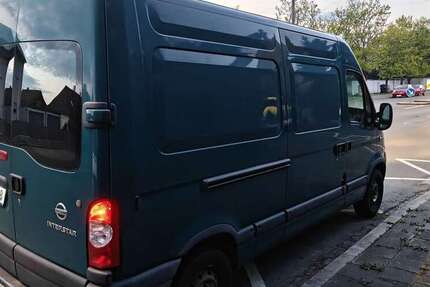 Nissan Interstar 200.000 km 4.300 &euro; Nürnberg 90402