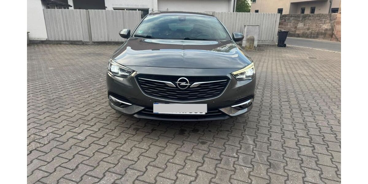 Opel Insignia 106.000 km 15.900 &euro; Fürth 90762