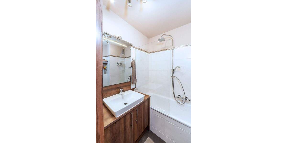 Etagenwohnung Nürnberg St Johannis - 1 Zimmer, 45 m&sup2;, 990&euro; | Angebot:25877154