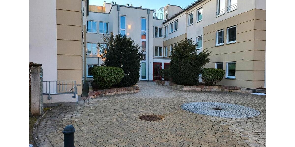 Erdgeschoßwohnung Neuendettelsau - 3 Zimmer, 90 m&sup2;, 375.000&euro; | Angebot:24611126