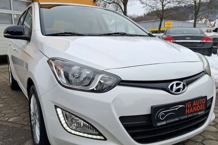Hyundai i20 54.341 km 6.490 &euro; Igensdorf 91338