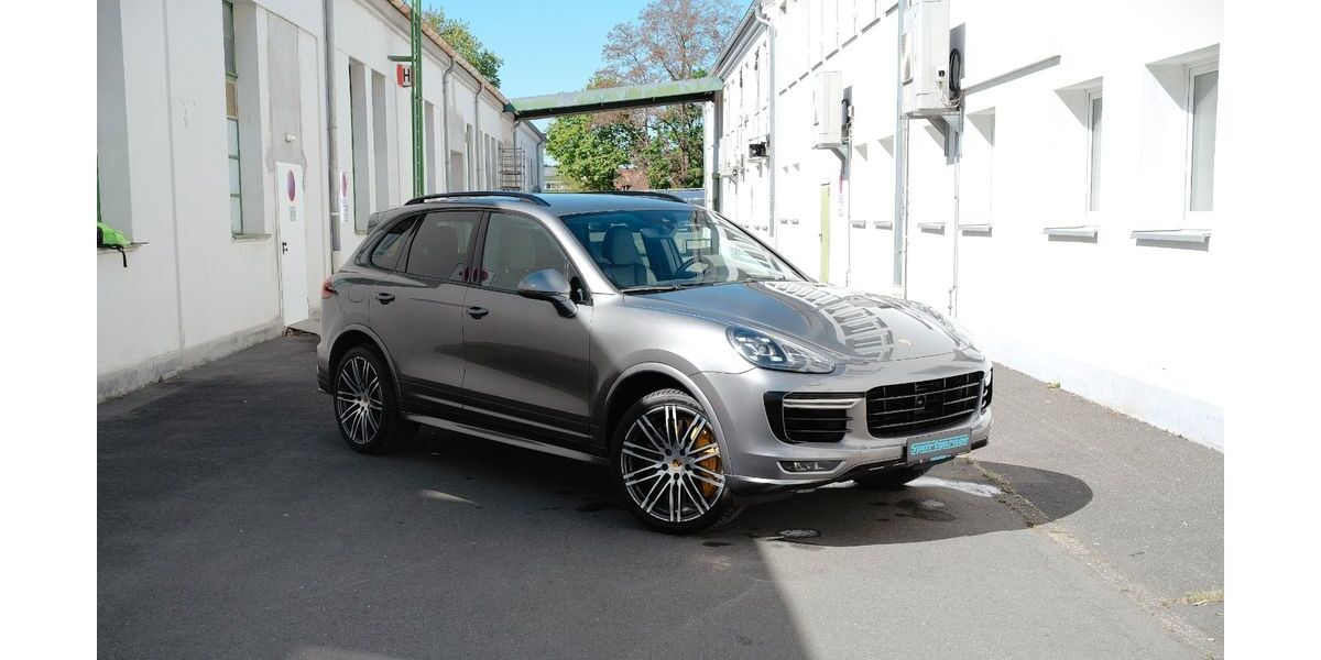 Porsche Cayenne 219.000 km 30.900 &euro; Nürnberg 90411