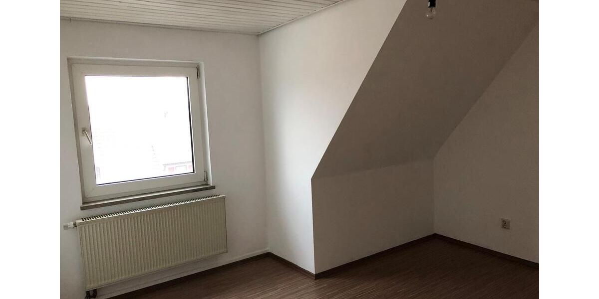 Dachgeschoßwohnung Erlangen Bruck - 2 Zimmer, 49 m&sup2;, 850&euro; | Angebot:26250514