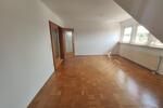3 Zi. Wohnung (Nr. 6) im DG (2. OG) mit Balkon und Garage 3 zimmer