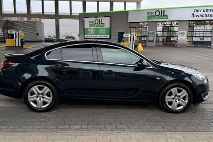 Opel Insignia 182.000 km 8.399 &euro; Wendelstein 90530