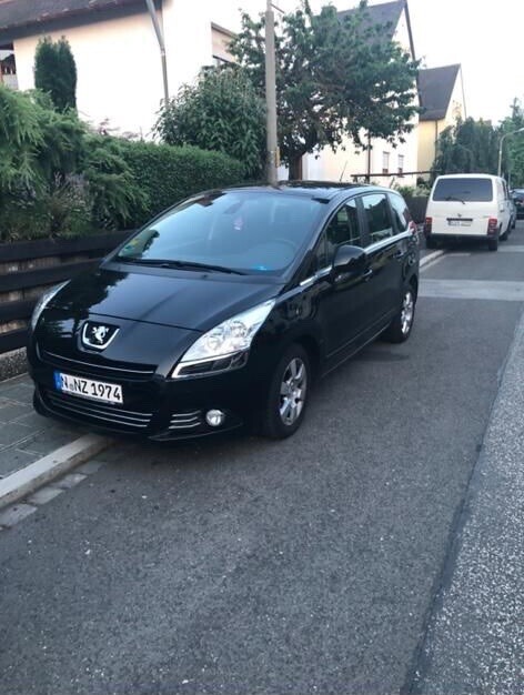 Peugeot 5008 14.000 km 6.990 € Nürnberg 90403