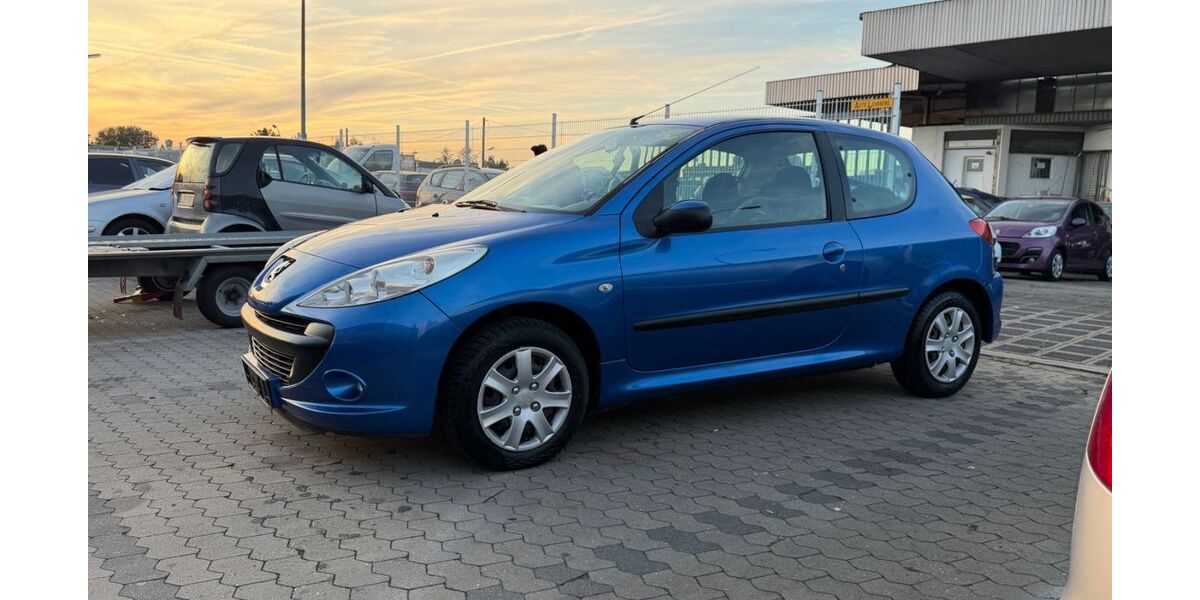 Peugeot 206 151.334 km 1.399 &euro; Nürnberg 90439