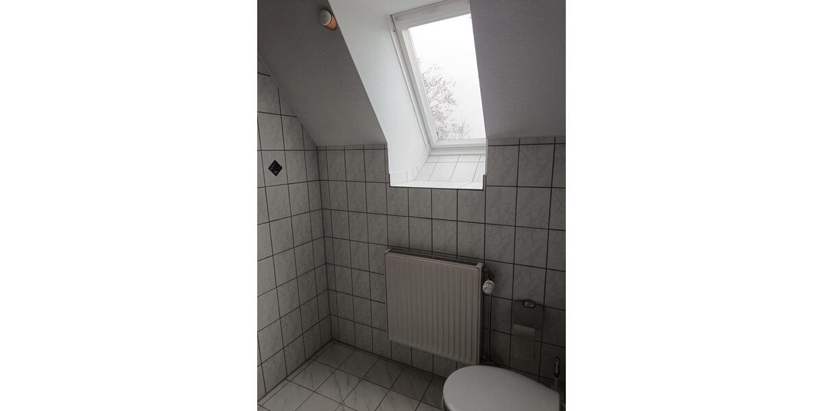 Dachgeschoßwohnung Erlangen Alterlangen - 1 Zimmer, 22 m&sup2;, 450&euro; | Angebot:26422262
