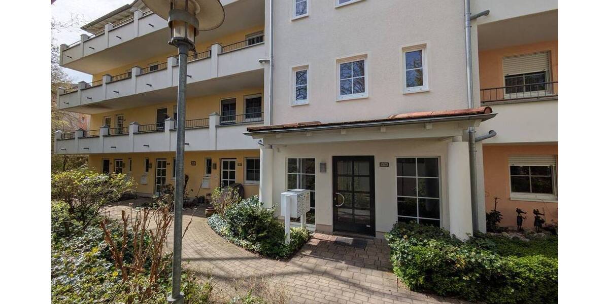 Etagenwohnung Erlangen Innenstadt - 2 Zimmer, 51 m&sup2;, 289.000&euro; | Angebot:26218692