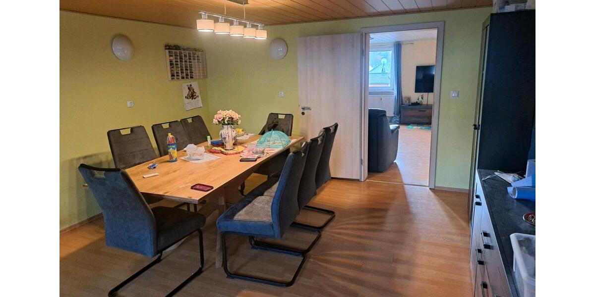 Günstige Wohnungen in Mehrfamilienhaus in stadt Sonneberg 5 zimmer