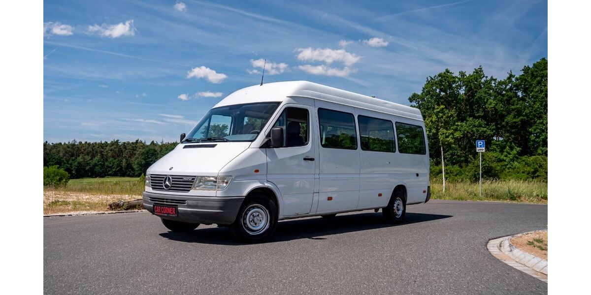 Mercedes-Benz Sprinter 311.000 km 9.450 &euro; Haag 91126