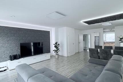 Haus Nürnberg Kleinweidenmühle - 4 Zimmer, 136 m&sup2;, 570.000&euro; | Angebot:25842408