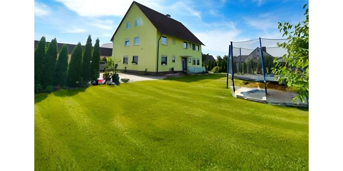 Dachgeschoßwohnung Nürnberg Gleißhammer - 2 Zimmer, 80 m&sup2;, 1.300&euro; | Angebot:26131707