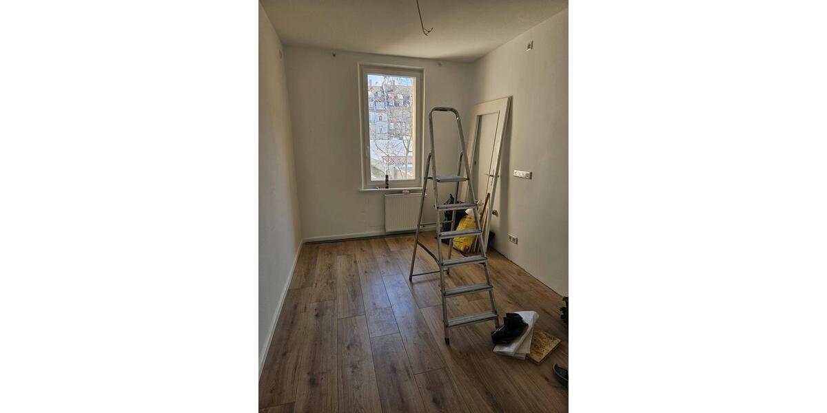 Etagenwohnung Fürth Südstadt - 5 Zimmer, 30 m&sup2;, 550&euro; | Angebot:25904016