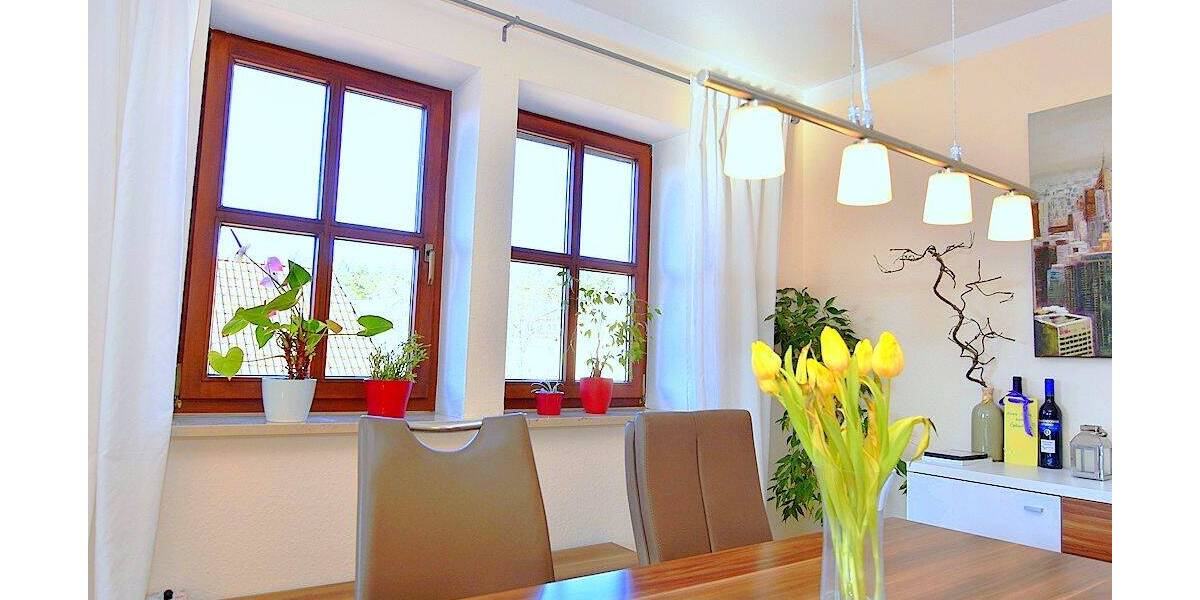 Etagenwohnung Roth - 3 Zimmer, 100 m&sup2;, 950&euro; | Angebot:26733333