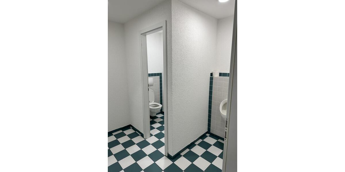 Moderne freitragende Halle mit Bürofläche zu vermietenm, Mühllach, Röthenbach zimmer