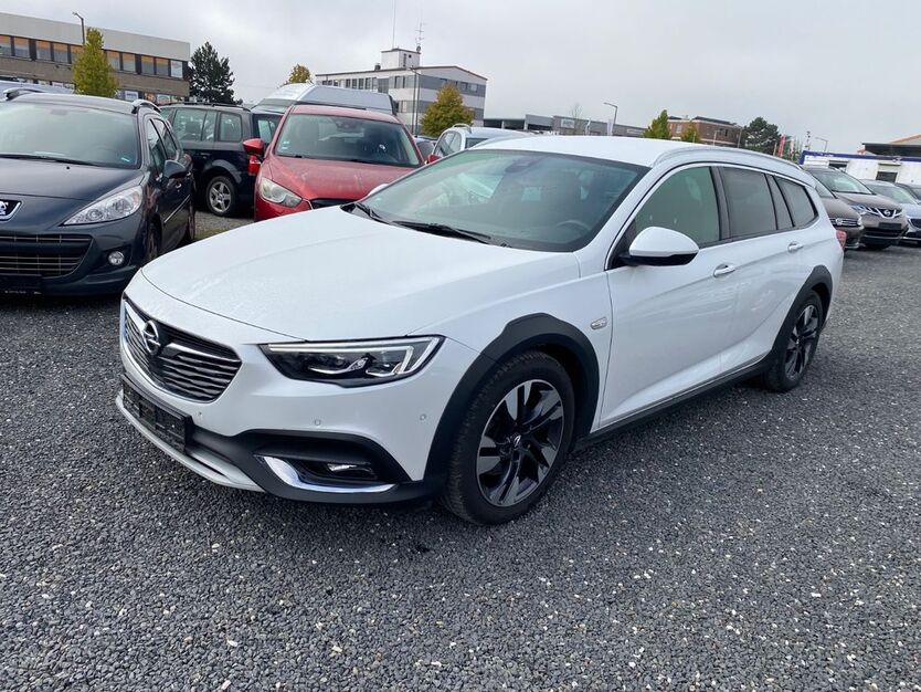 Opel Insignia 133.000 km 13.923 € Nürnberg 90431