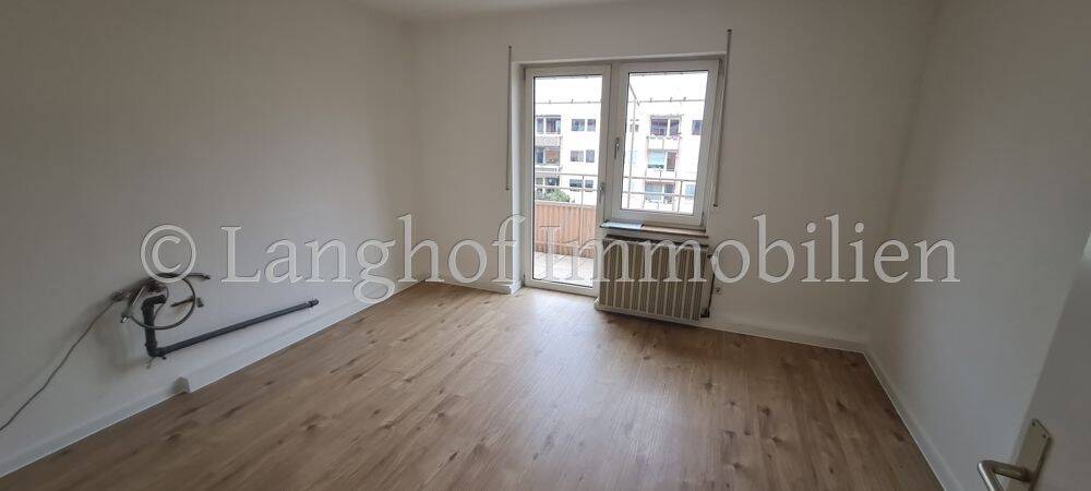Etagenwohnung Nürnberg St Johannis - 4 Zimmer, 108 m&sup2;, 1.080&euro; | Angebot:26930313