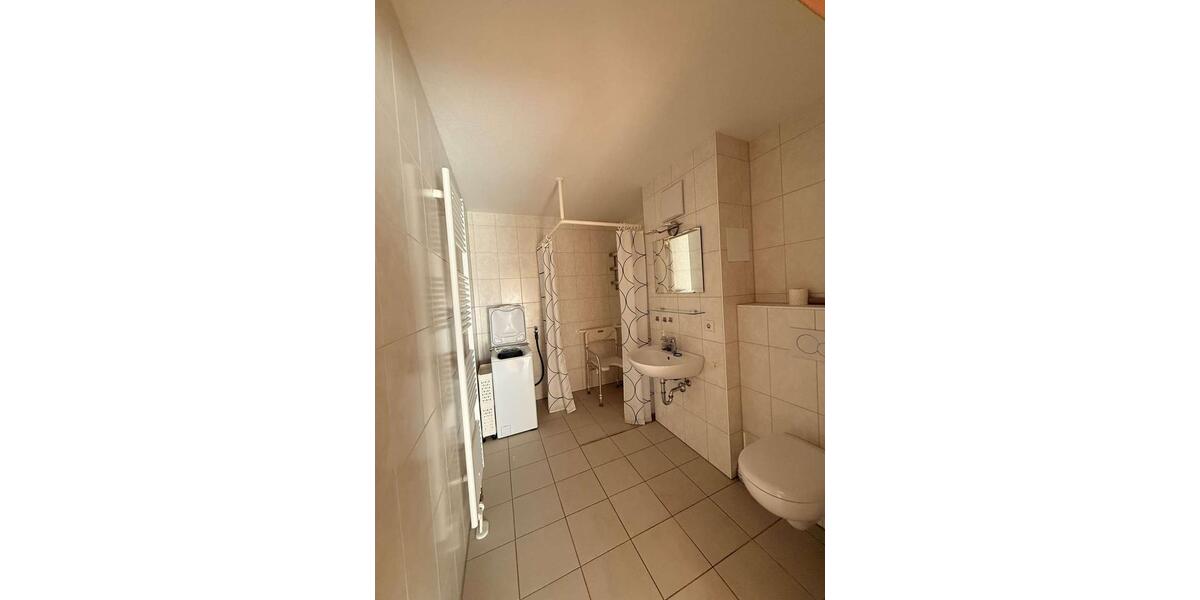 Etagenwohnung Fürth Altstadt - 2 Zimmer, 63 m&sup2;, 700&euro; | Angebot:24624711