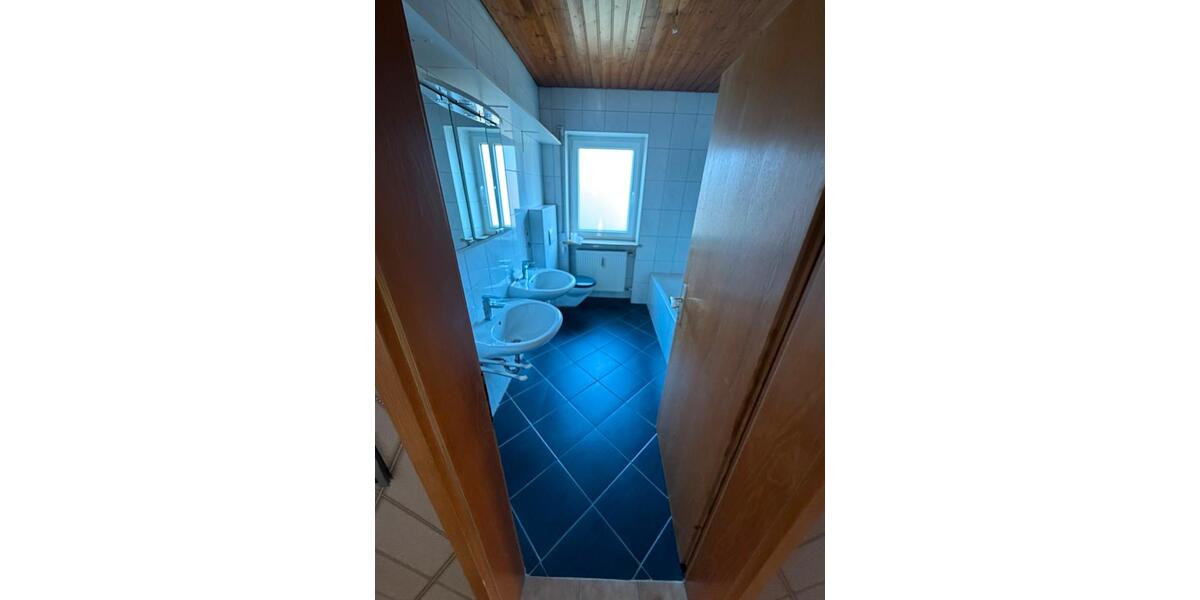 Mehrfamilienhaus, Wohnhaus Schwabach - 8 Zimmer, 238 m&sup2;, 615.000&euro; | Angebot:26058996