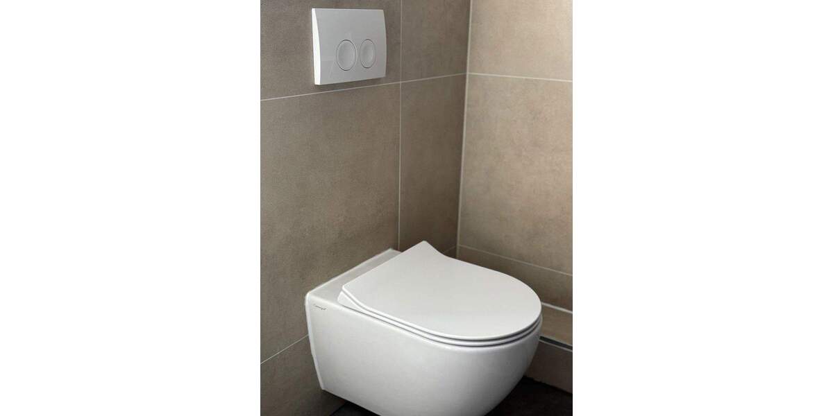 Moderne, große Wohnung mit zwei Bädern- !!! auf Wunsch: Teilbar in zwei Wohnungen!!! 4 zimmer