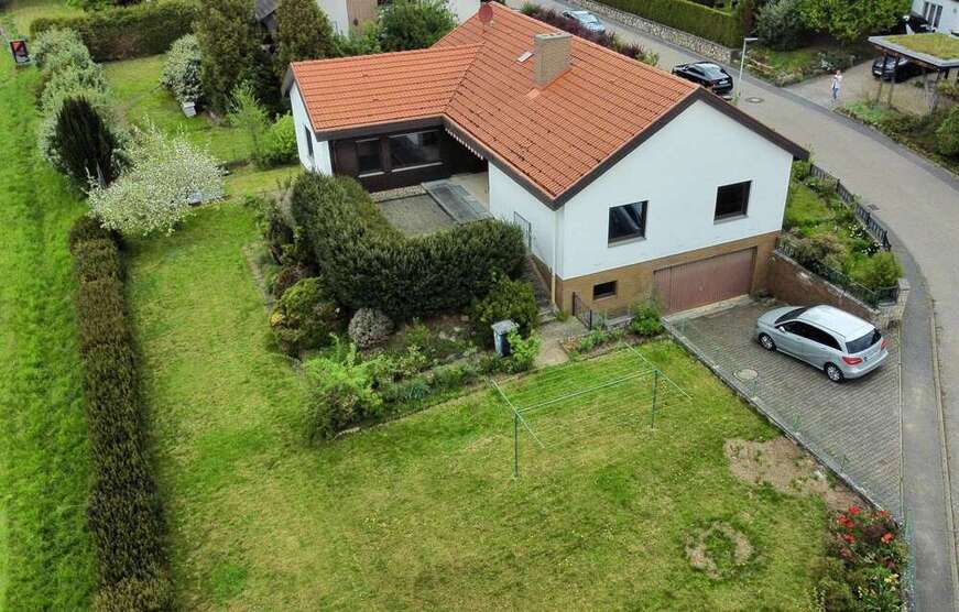 Haus zum Kaufen in Bretzfeld Unterheimbach 470.000 € 174.6 m²