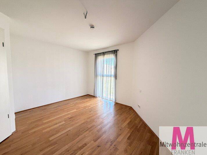 Etagenwohnung Nürnberg Thon - 3 Zimmer, 95 m&sup2;, 1.560&euro; | Angebot:26376791